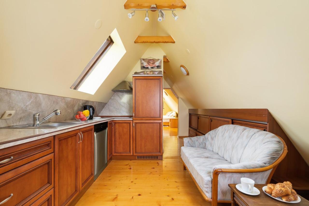 Wojciecha Brzegi By Renters Apartment *
